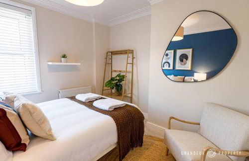 Pottery Place by Grandeur Property - Photo 43