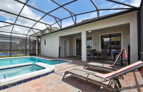 Cozy Pool 4 Bed Home With Spa 4 Bedroom Home by RedAwning - Foto 24