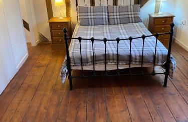 4 BR 2 Bathroom House Parking Garden St Neots Town Centre - Foto 17