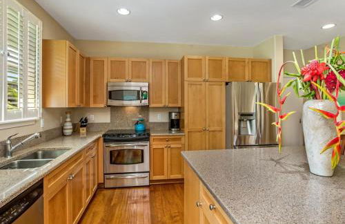 3BR Nihilani Condo with AC, Pool & Close to Shops 8C - Foto 7