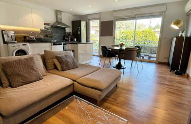 Apt with 2 bedrooms, terrace, pool & parking - Foto 8