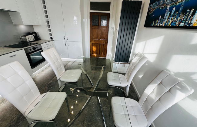 Gerrardscross - Stay4 - Parking - Petsok - Wembley - Foto 15