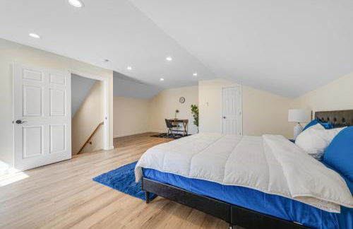 Spacious House in Prime Location - Photo 50