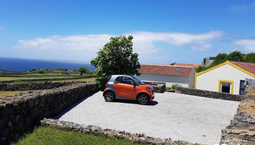 Recanto das 5 by PontaNegraAzores - Photo 2