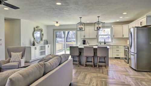 Retreat with Deck about 9 Mi to Downtown Springfield - Foto 4