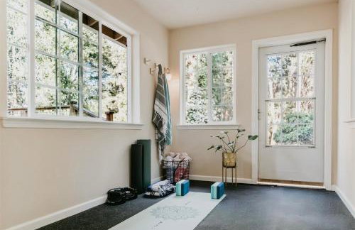 Spacious Cozy and Renovated Mountain Retreat - Foto 42