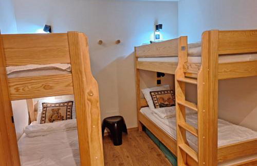 Cozy apartment with balcony and pool - Photo 10