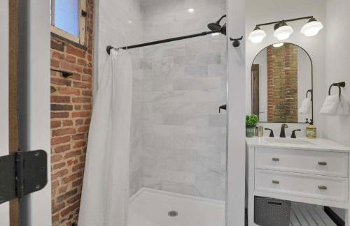 The Urban Oasis - 2 BR - Great Location - Foto 80