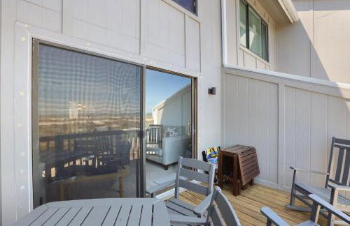 Beach Paradise & Pools - Oceanfront on Harbor Island - Foto 27