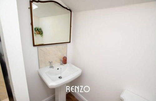 Spacious and Homely 2-bed Home in Lincoln by Renzo, Stunning Countryside Location, Free Parking! - Foto 23