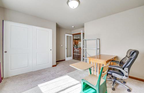 Family-Friendly Home with Patio and Garden in Everett! - Foto 14