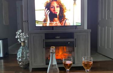 Cozy en suite with high ceilings - Foto 14