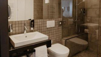 Arivo Forchheim - Foto 5, Shower