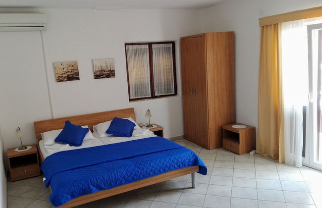 Apartments Dora Vrboska island Hvar - Foto 9