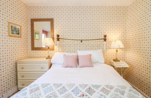 Woodbine Cottage - Photo 22