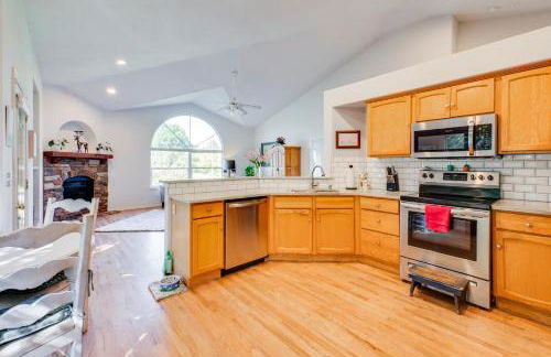 Pet-Friendly Longmont Home with McIntosh Lake Access - Foto 11