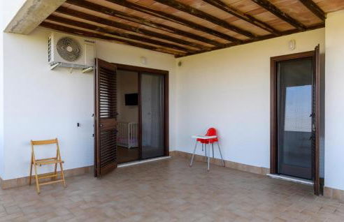 2 Bedroom Cozy Apartment In Moscufo - Foto 18