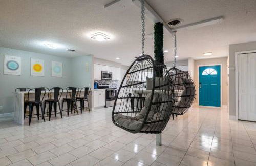 Cruise Haven with Pool, 15 Min to Port Canav & Beach - Foto 29