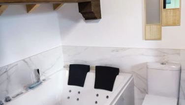 Alojamiento entero G&G con piscina - Foto 5