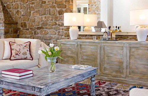 Kosta's House - Photo 8