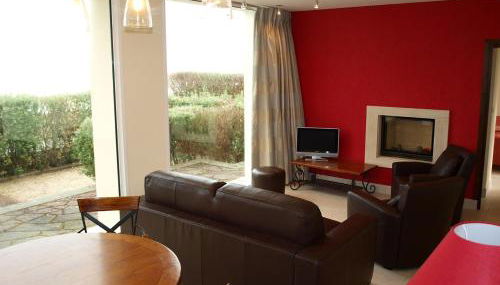 Gites "Pieds dans L'Eau" ou "Plage" en FRONT DE MER à Asnelles , 3km d'Arromanches, 10km de Bayeux - Foto 4