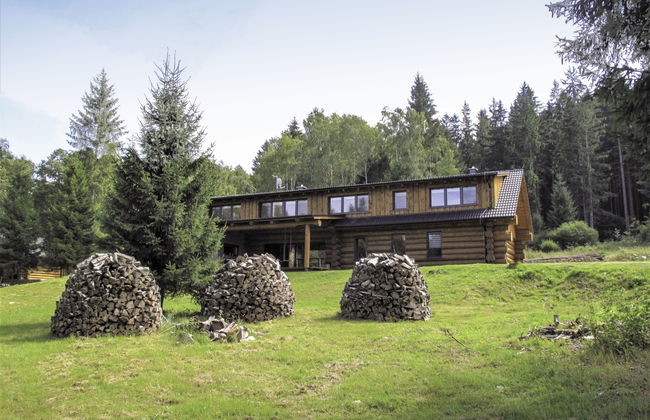 6 bedroom House in Benešov nad Černou with garden and terrace - Photo 64