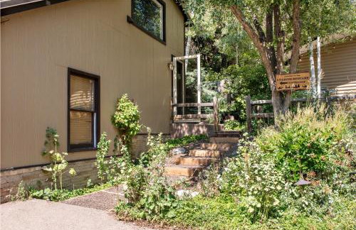 Million Dollar Creekside Treehouse Hottub Rafting Hiking Fishing and Mins to Glenwood and Hotsprings - Foto 72