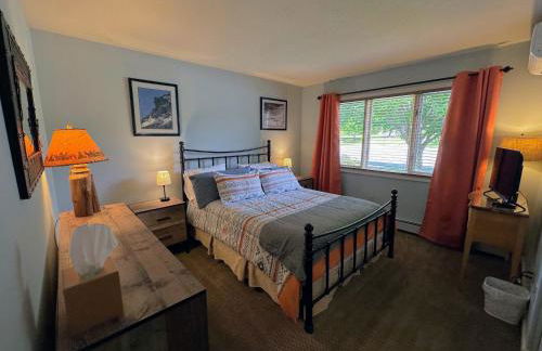 F8 Luxurious Mt Washington Hotel golf course home Wifi cable air conditioning - Foto 39