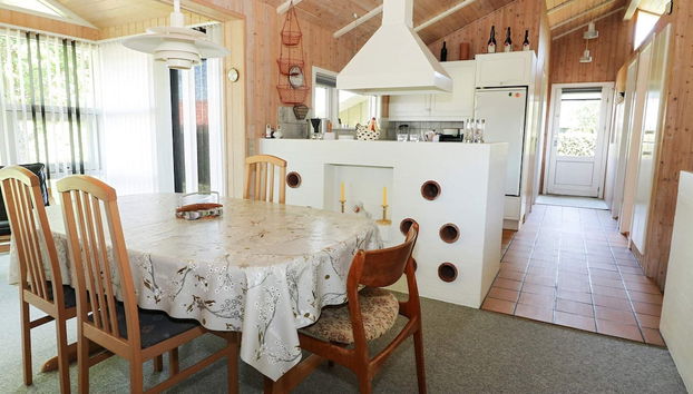 6 Person Holiday Home in Hadsund - Foto 5, Cocina privada