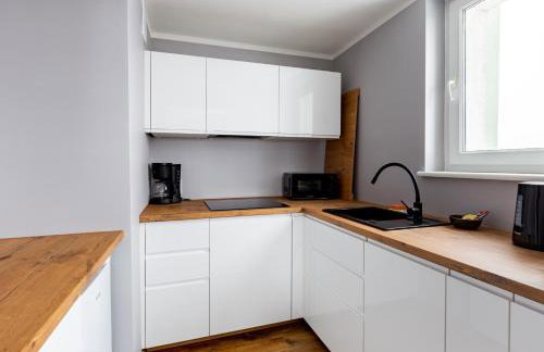 Bajki Riverside Bliss Apartment by BookingHost - Foto 7