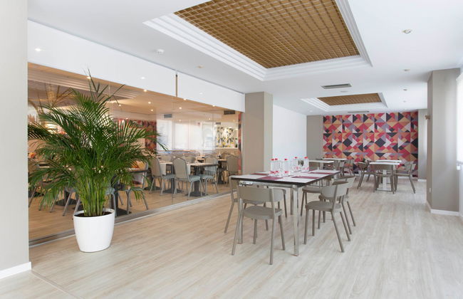 Aparthotel Acuasol - Photo 62