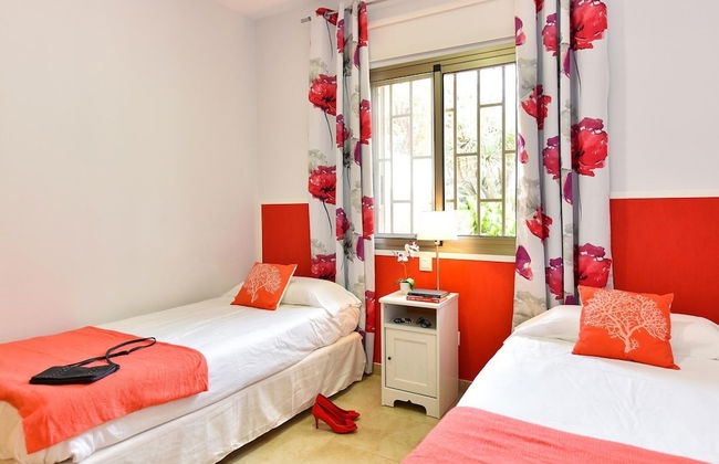 Belvilla by OYO Beach House Adelfas - Photo 4