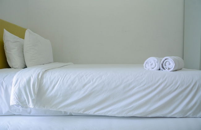 Cozy Studio Apartment at Margonda Residence 4 - Photo 4