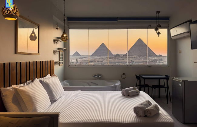 Xuru Stays I Jacuzzi Studios @ The Pyramids - Foto 36