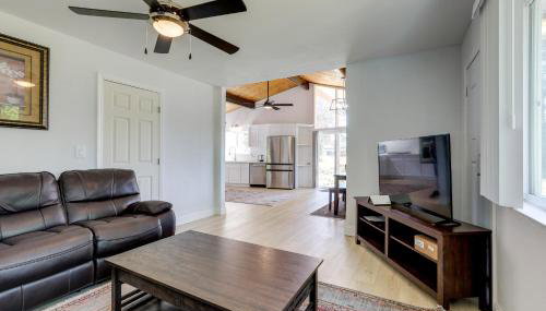 4 Mi to Folsom Lake Modern Home with Patio! - Foto 5