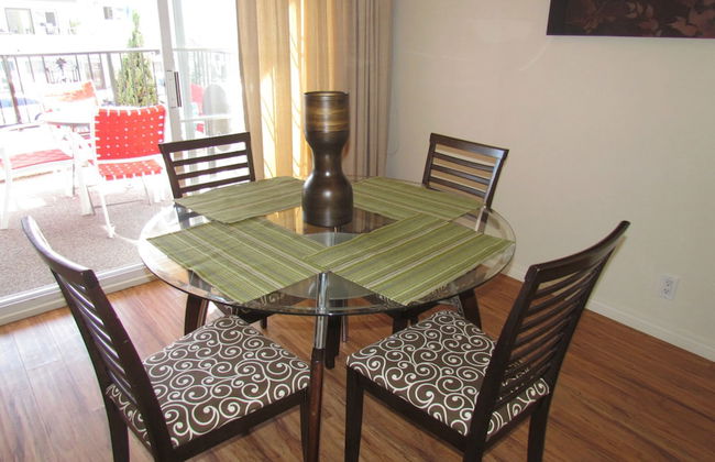 Peach Blossom Across From the Beach - Foto 6