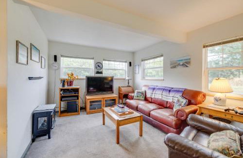 Waterfront Getaway on 10 Acres Near Sunset Beach! - Foto 3