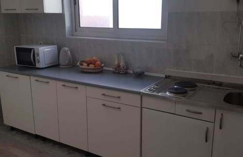 Apartments by the sea Igrane, Makarska - 10033 - Photo 14