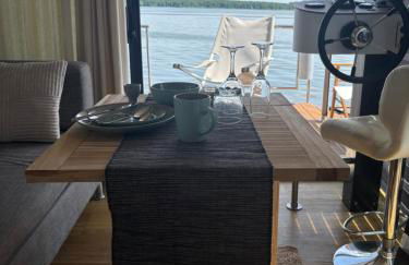 WOHLFÜHLBOOT Hausboot - Festlieger in der Marina Zaue am Schwielochsee - incl Stand Up Board - Foto 18