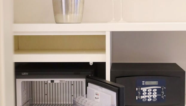 Minibar