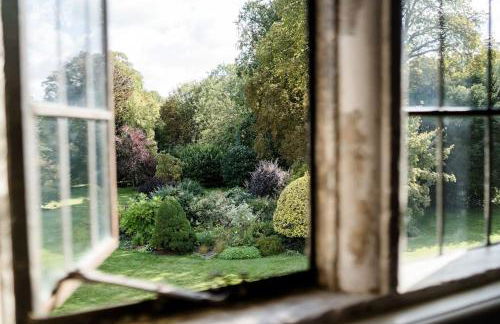 Manor Estate - Two Accommodation Wings - Sleeps 14 - Foto 22