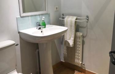 The Courtyard - Photo 17