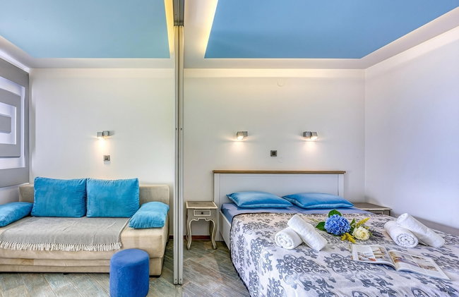 Pool Apartments Debeli Rtič - Foto 4