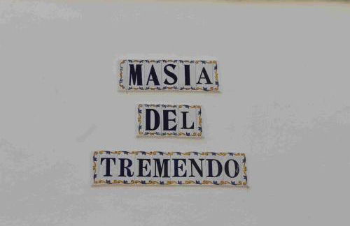 Casa Rural COMPLEX MASIA DEL TREMENDO y Agroturismo - Foto 2