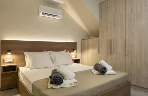 Chris and Stratos villa with private ecologic pool and kid's playground! - Foto 43