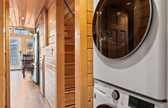 NEW Moondance Majestic Mini Cabin Cathedral Rock - Foto 18