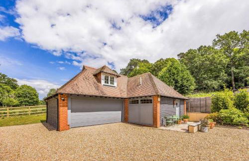 Charming Annexe Lodge with Parking - Pass The Keys - Foto 29