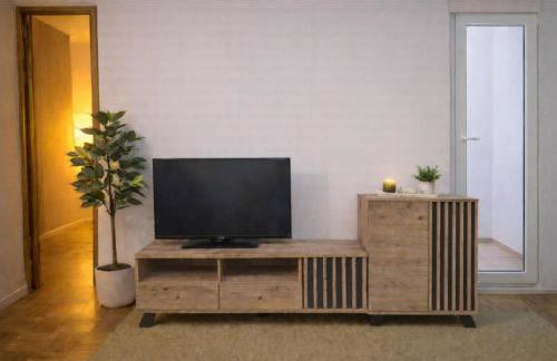 Apartment at tram station - Foto 7