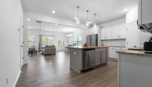 Brand New Townhome 2024 Great Deal - Foto 4