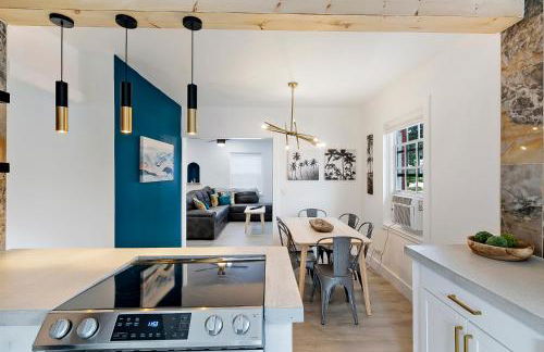 Spacious 3br 2ba Cottage Steps to Water & Downtown - Foto 56